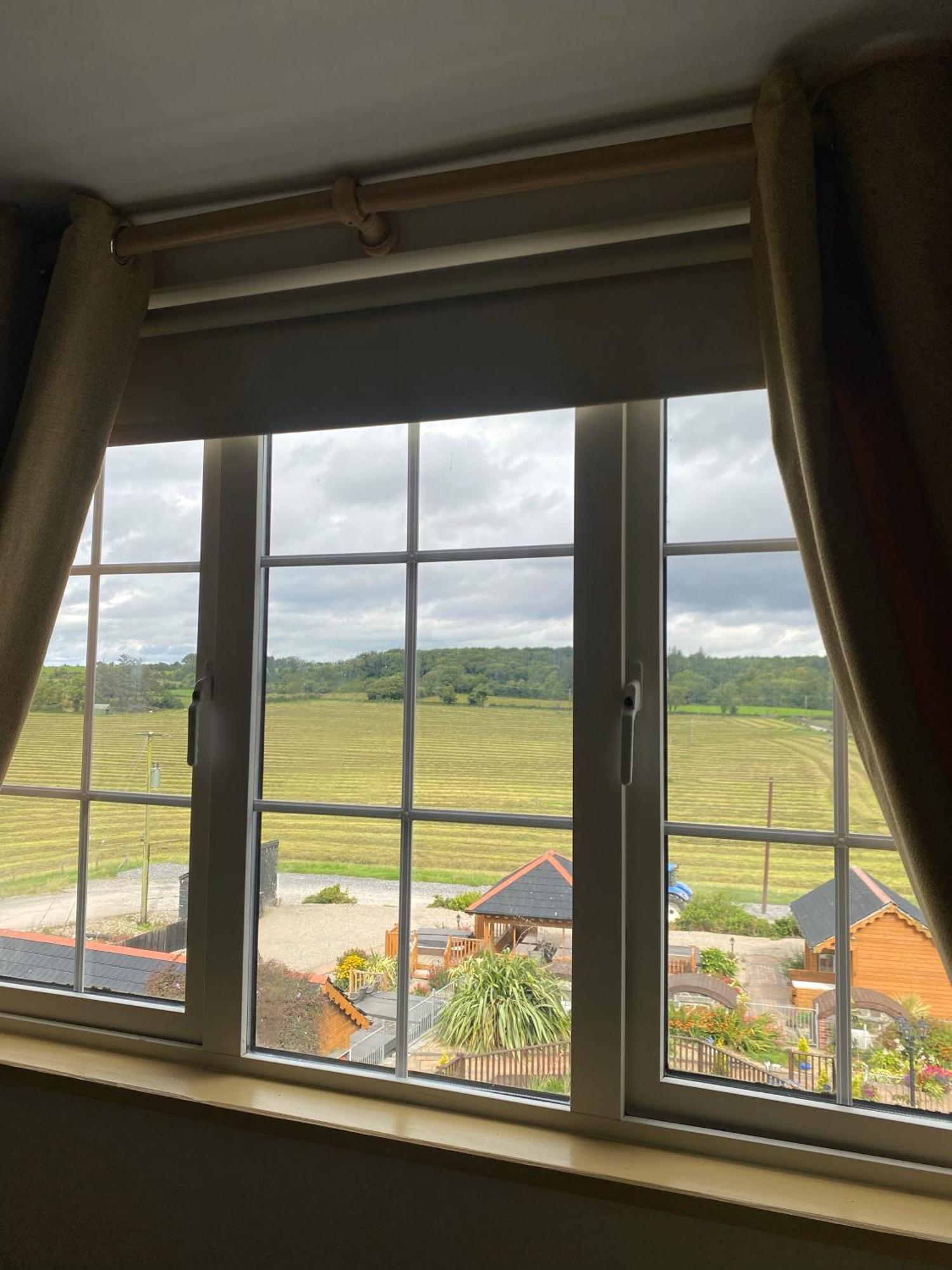 Dulrush Lodge Guest House, Restaurant And Self-Catering 벨릭 외부 사진