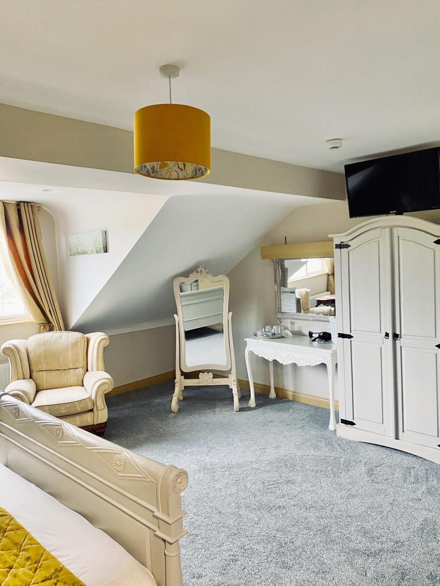 Dulrush Lodge Guest House, Restaurant And Self-Catering 벨릭 외부 사진